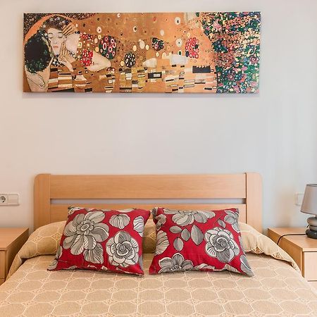 Apartamentos Navas 2 Barcelona Zewnętrze zdjęcie