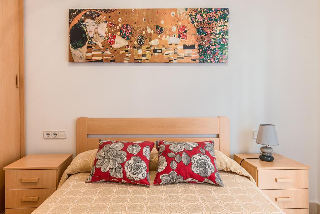 Apartamentos Navas 2 Barcelona Zewnętrze zdjęcie