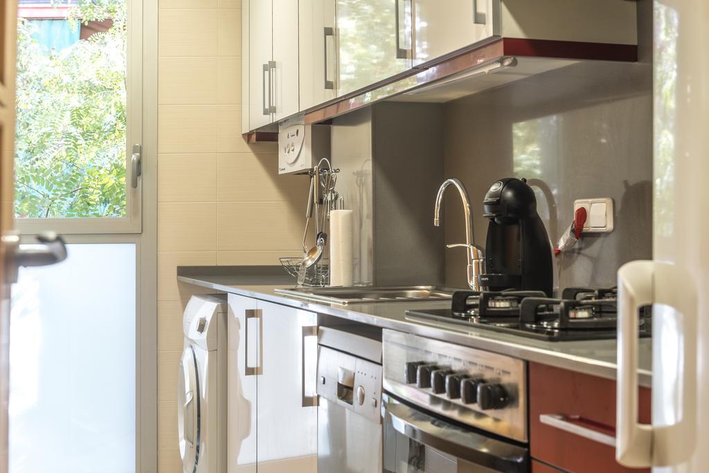 Apartamentos Navas 2 Barcelona Zewnętrze zdjęcie